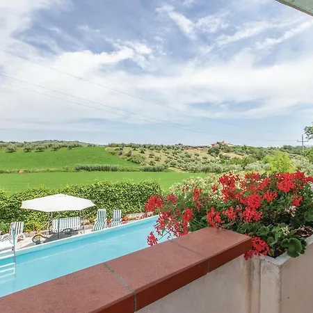 Holiday Collecorvino